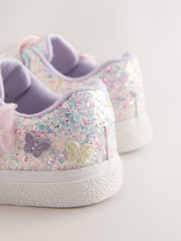 Sneaker de la Next pe mai multe culori