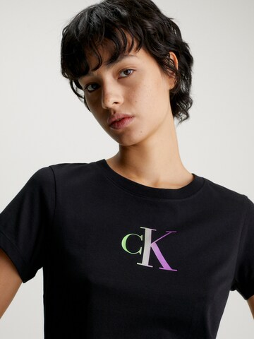 Calvin Klein Jeans T-shirt i svart