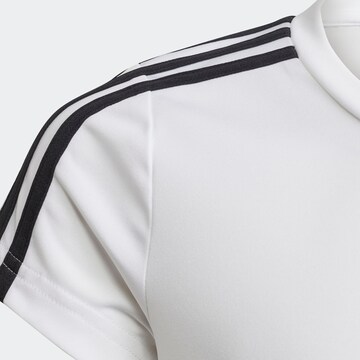 T-Shirt fonctionnel '3-Stripes' ADIDAS SPORTSWEAR en blanc