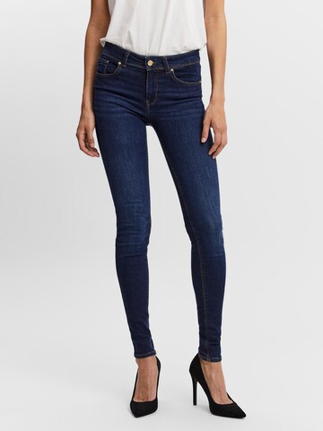 VERO MODA Skinny Jeans 'Lux' in Blauw: voorkant