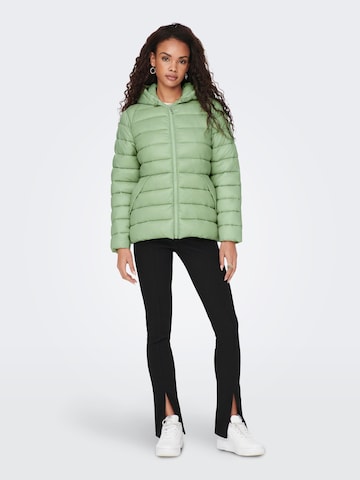 ONLY - Casaco de inverno 'SKY' em verde