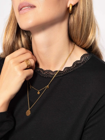 Maglietta di SASSYCLASSY in nero