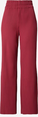 Pantaloni 'YASALISA' de la YAS pe roșu: față