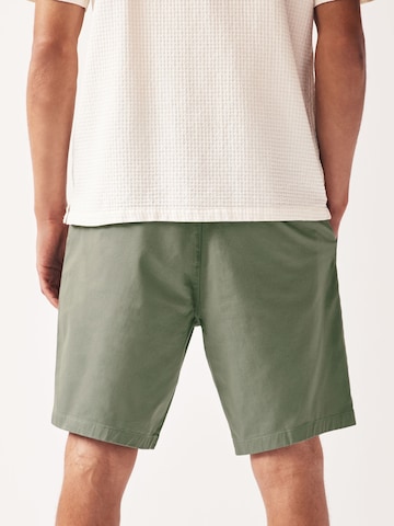 regular Pantaloni chino di Next in verde