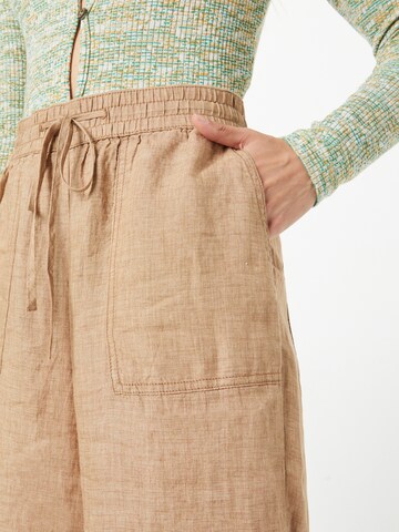 s.Oliver Loose fit Trousers in Beige