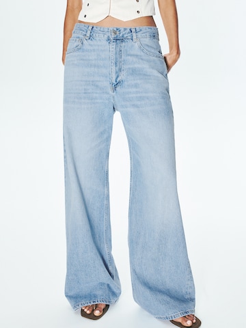 Baggy Jean Pull&Bear en bleu : devant
