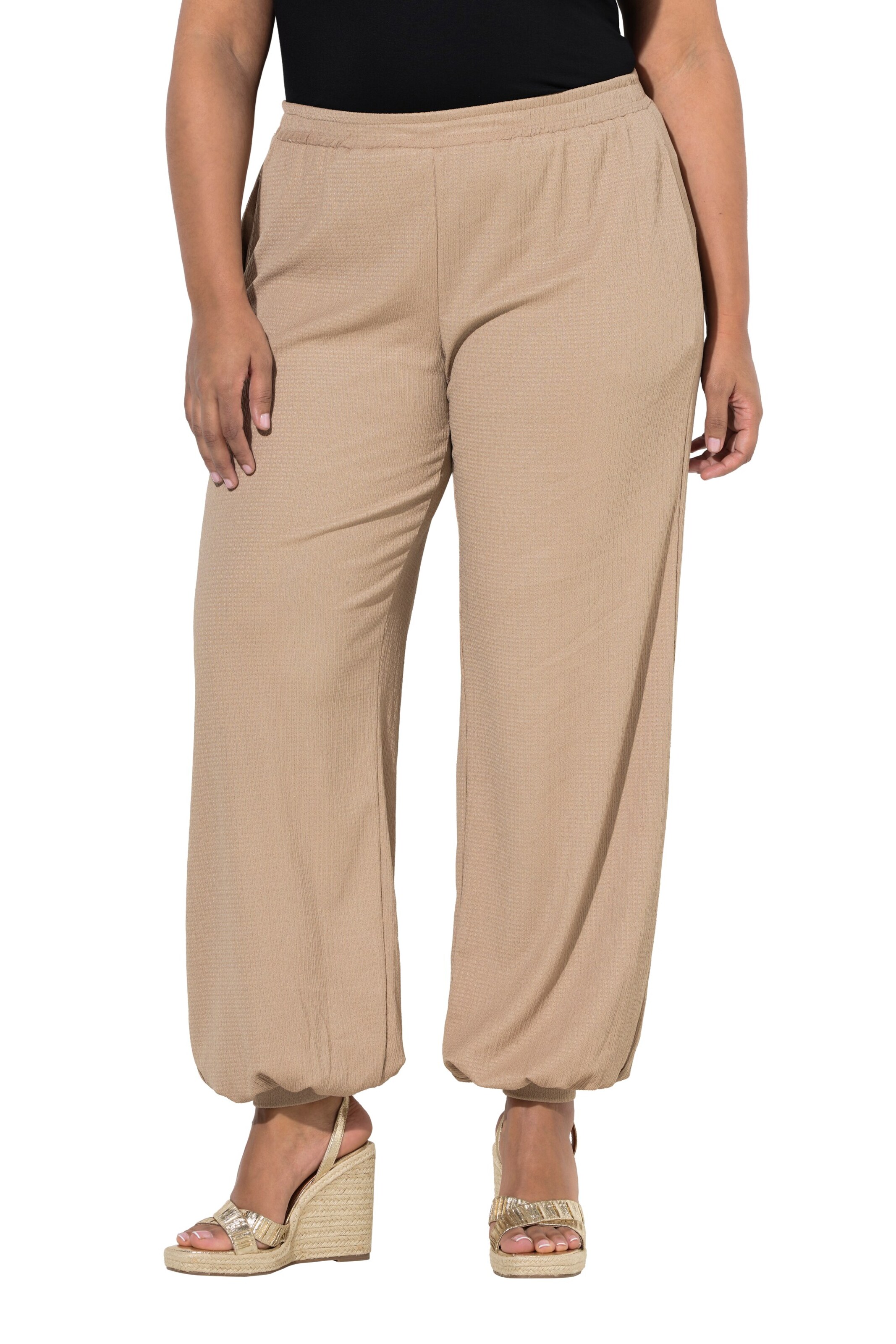 Ulla Popken Tapered Pants in Beige: front