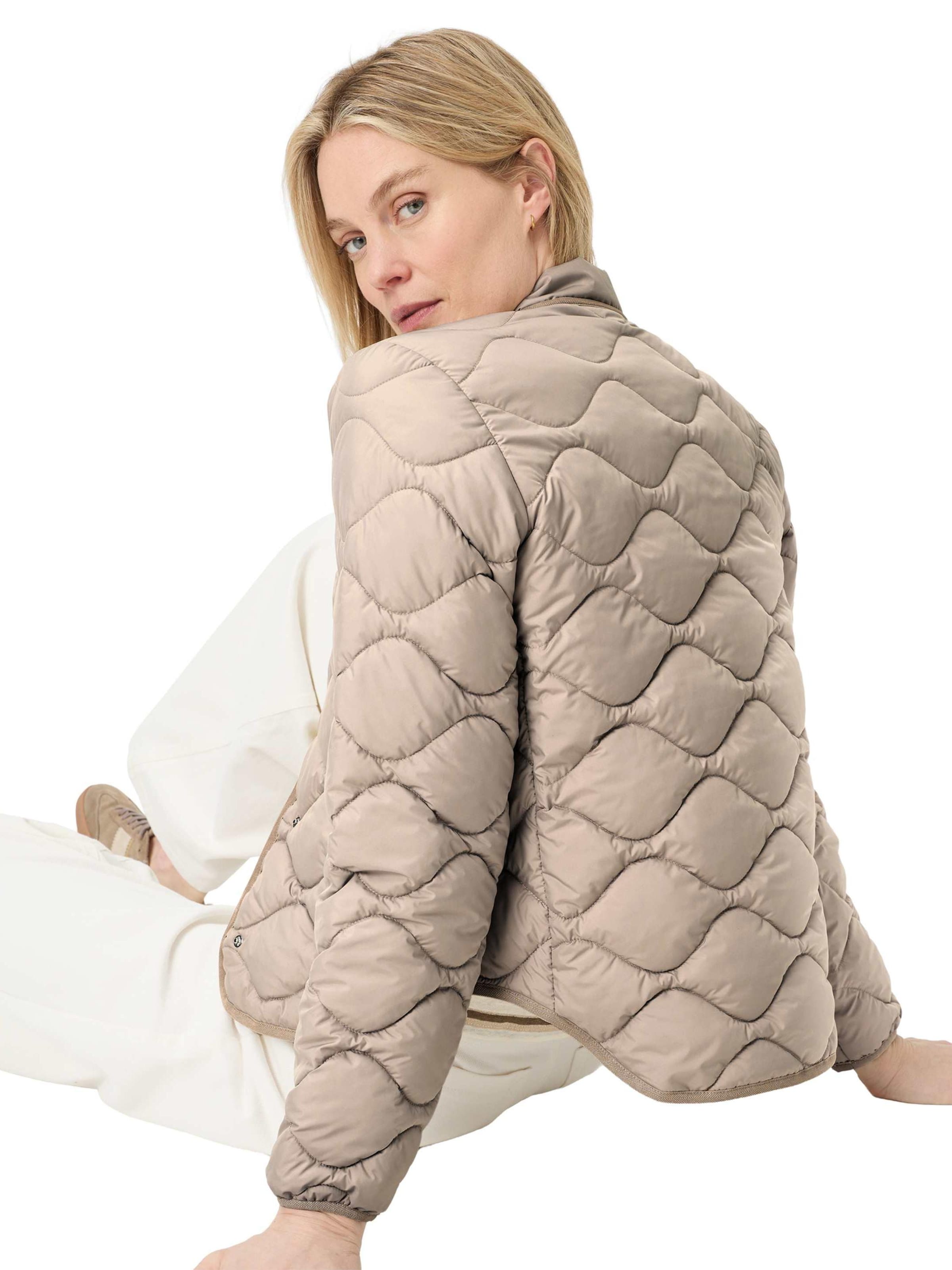 Fuchs Schmitt Between-Season Jacket in Beige