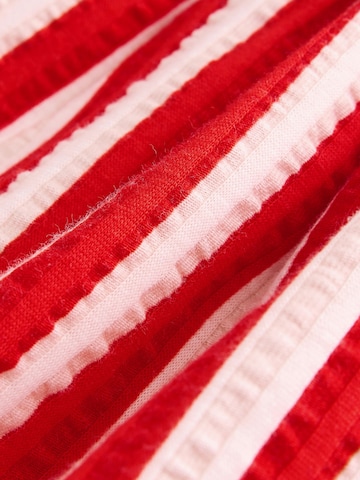 Robe Next en rouge