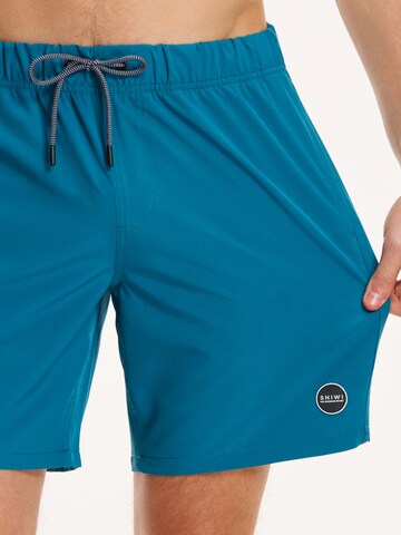 Shiwi Badeshorts in Blau