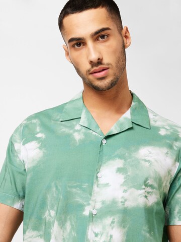 QS - Regular Fit Camisa em verde