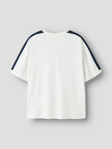 NAME IT Тениска 'NKMFINNI' в бяло