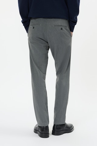 Matinique Slim fit Trousers 'MAPristu' in Grey