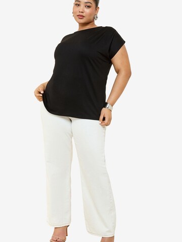 Friends Like These Tuniek in Zwart: voorkant