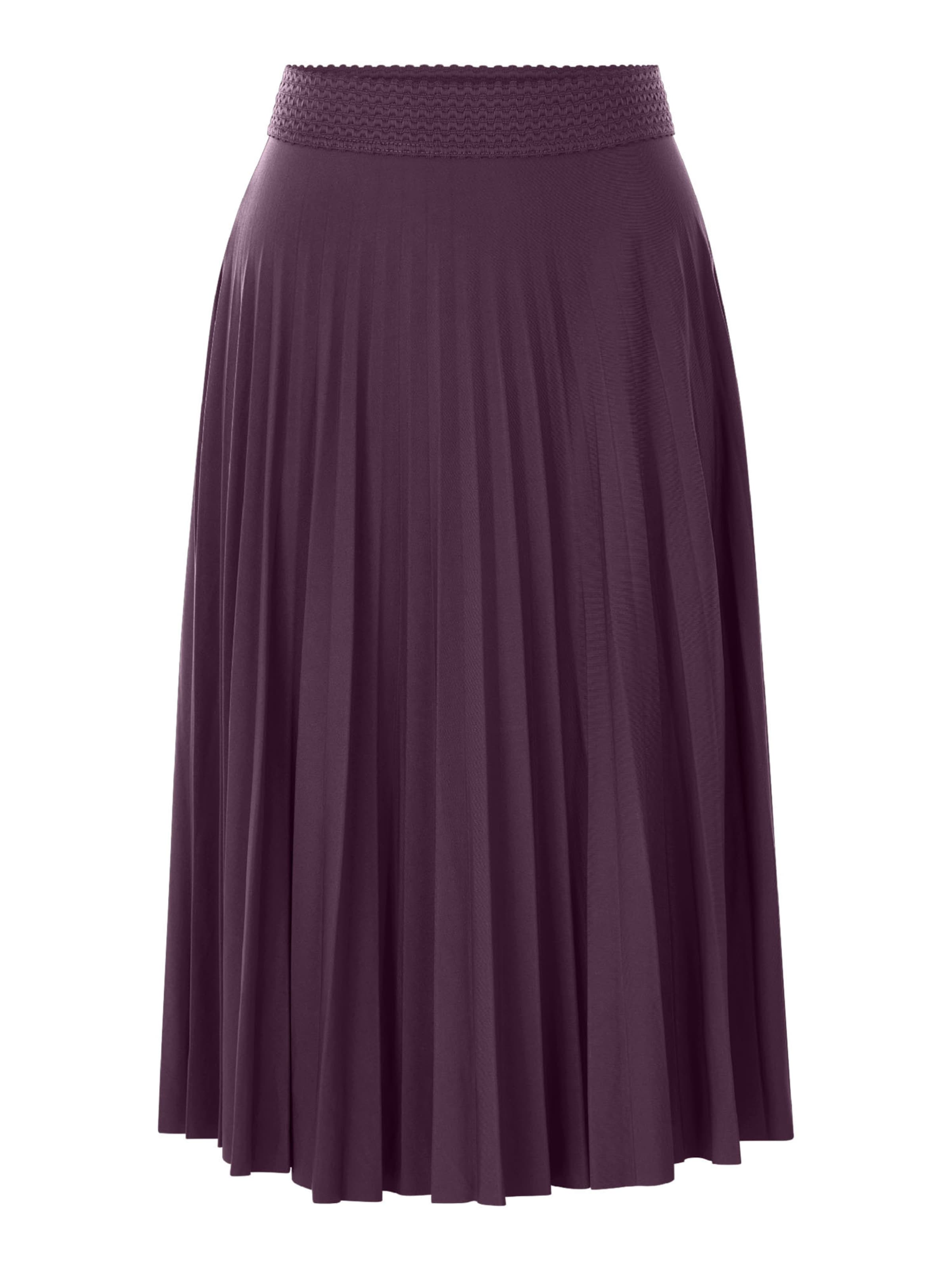 Rich & Royal Skirt in Purple: front