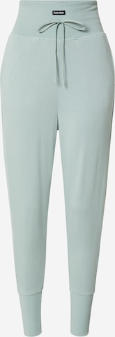 Calvin Klein Sport Tapered Broek in Groen: voorkant