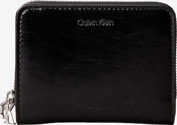 Calvin Klein Kukkaro värissä musta: etupuoli