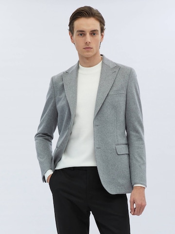 KİP Between-Season Jacket in Grey: front