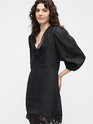 BOSS Šaty 'C_Driketta' - Čierna