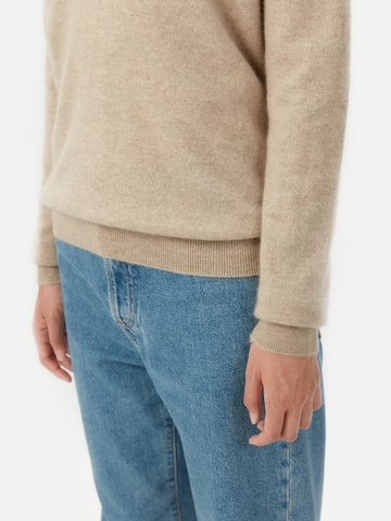 GOBI Cashmere Tröja 'Women's Essential Cashmere V-Neck Sweater' i beige