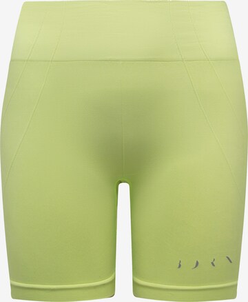 Born Living Yoga Skinny Sportshorts 'Urdhva' in Grün: predná strana