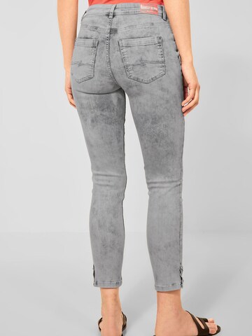 STREET ONE Slim fit Jeans in Grey