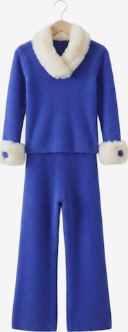 Hilal Akinci Kids Set in Blauw: voorkant