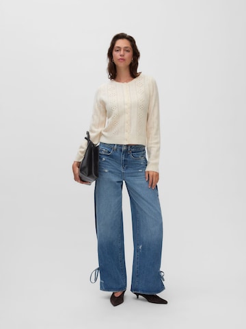 VERO MODA Gebreid vest 'VMRie' in Wit