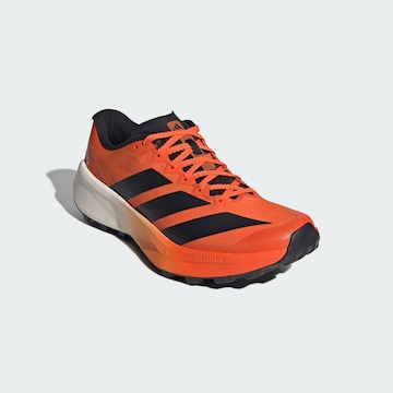 ADIDAS TERREX - Sapatilha de corrida 'Agravic 4' em laranja