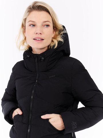 PROTEST Sportjacke 'PRTPreppy'‌ in Schwarz