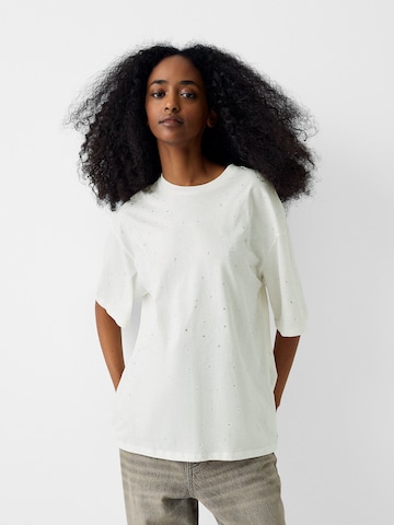 T-shirt Bershka en beige : devant