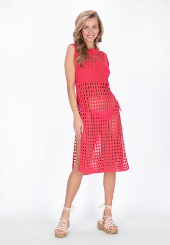 Tunica di IZIA in rosso: frontale