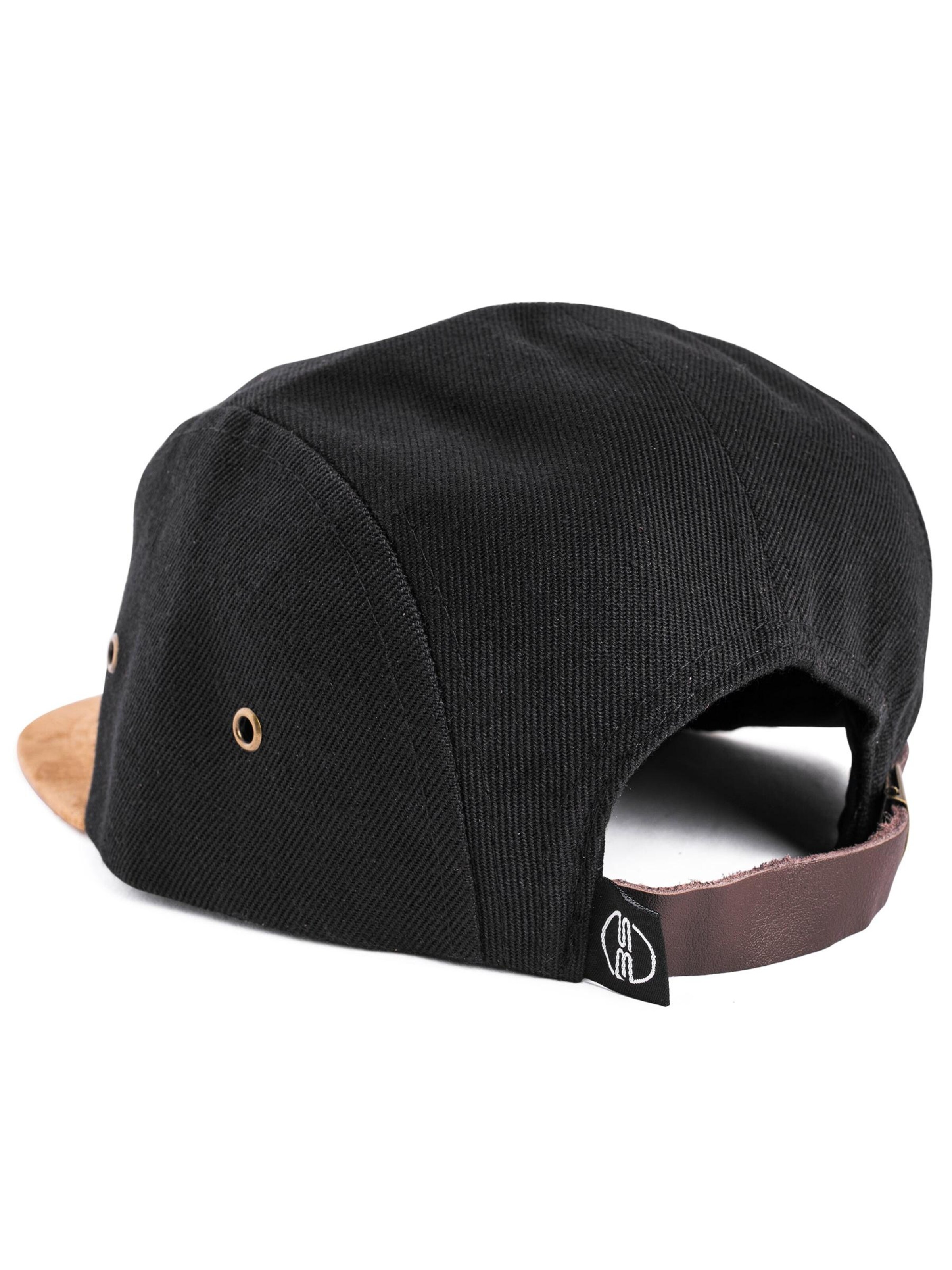 Blackskies Cap 'Port Fairy' in Black