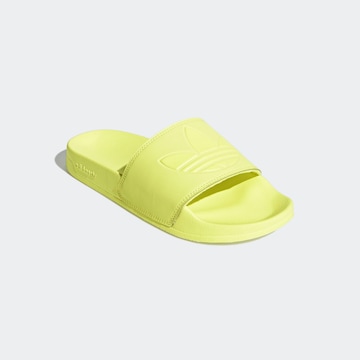 ADIDAS ORIGINALS Pantoletter 'Adilette Lite' i gul