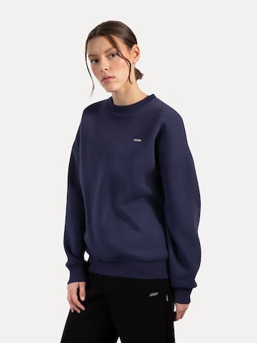 Smilodox Sweatshirt 'Riven' in Blauw