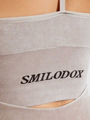 Haut de sport Smilodox en marron