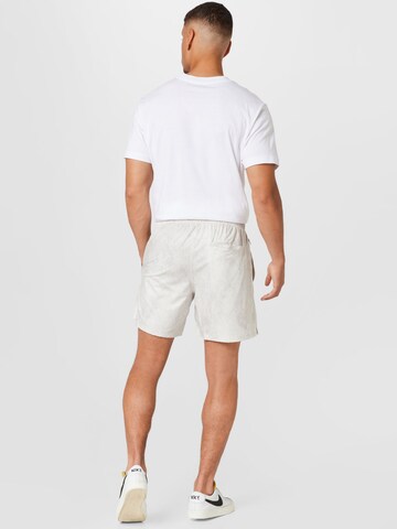 Abercrombie & Fitch Regular Shorts 'SATURDAY' in Grau