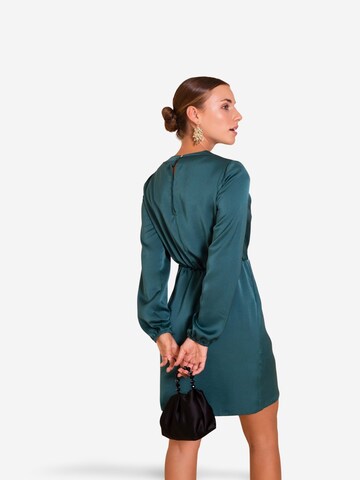 THE-ARE Jurk in Groen