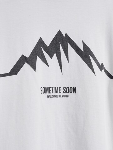 SOMETIME SOON Shirt in Wit