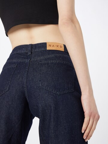 NA-KD Regular Jeans in Blau