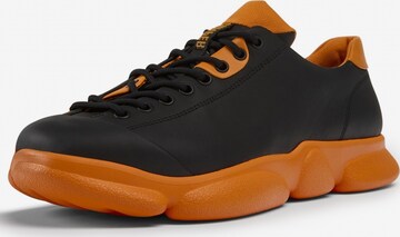 Sneaker bassa ' Karst ' di CAMPER in arancione: frontale