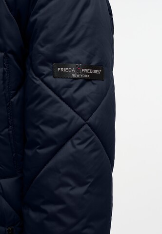 Frieda & Freddies NY Between-Seasons Coat 'Richelle' in Blue