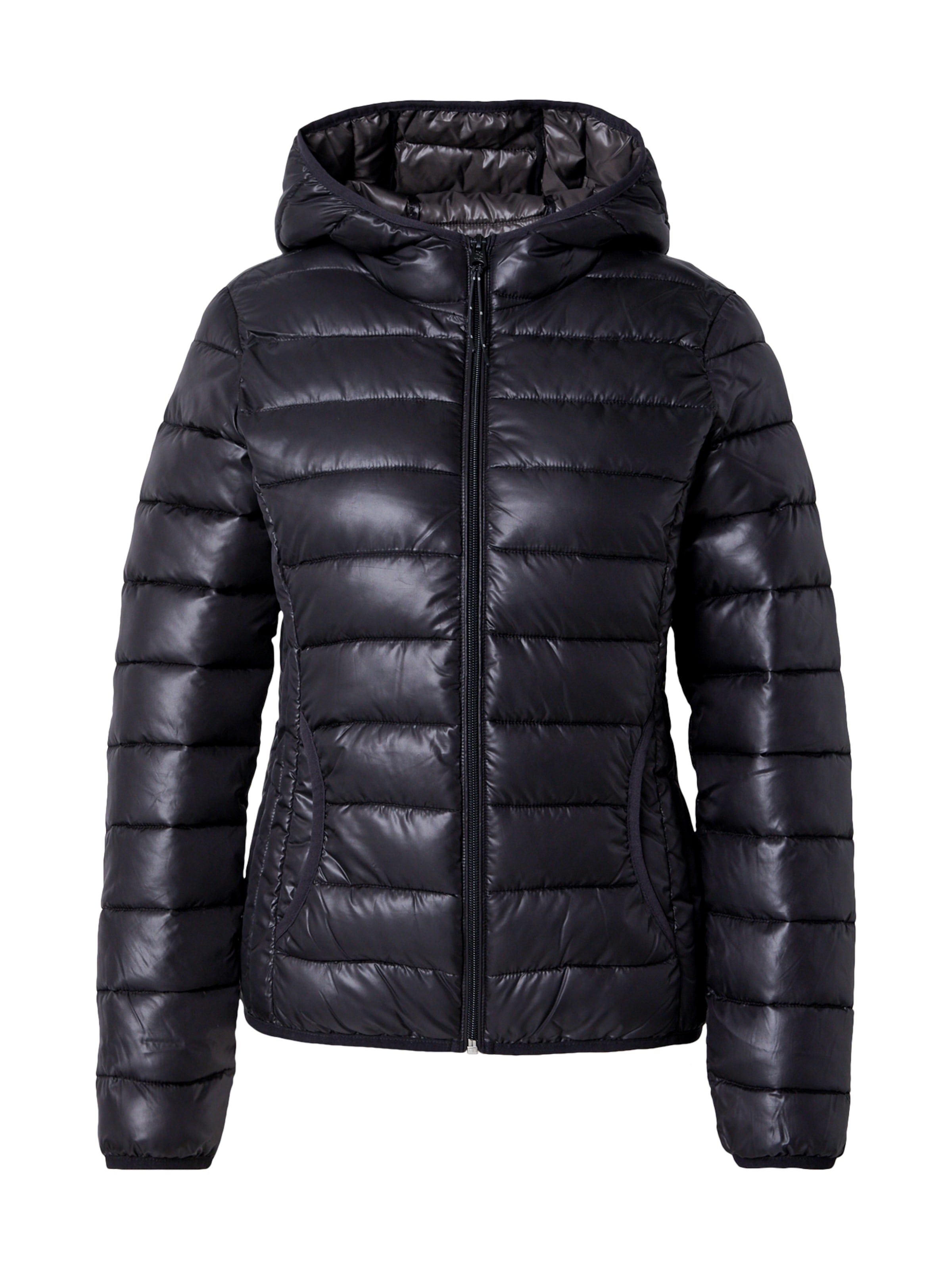 QS Winterjas in Zwart: voorkant