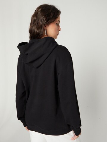 SHYX Sweat jacket 'Kiki' in Black