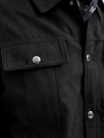JACK & JONES Jacke in Schwarz