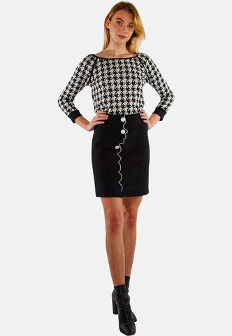 TOOche Skirt 'Picasso' in Black: front