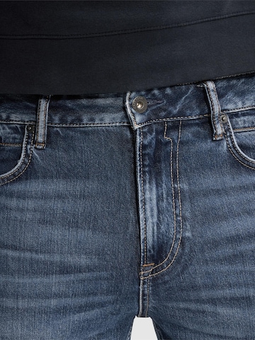 CAST IRON Regular Farkut 'Valver regular fit jeans' värissä sininen
