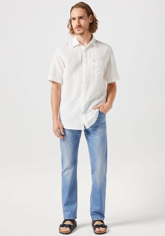 WRANGLER Regular fit Button Up Shirt in White