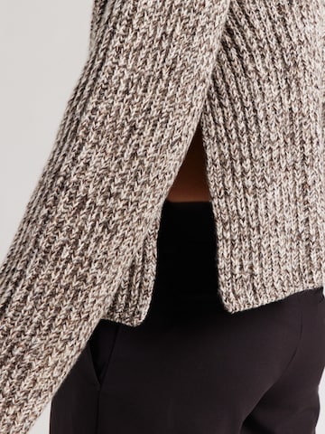 DRYKORN Sweater 'VARISA' in Brown