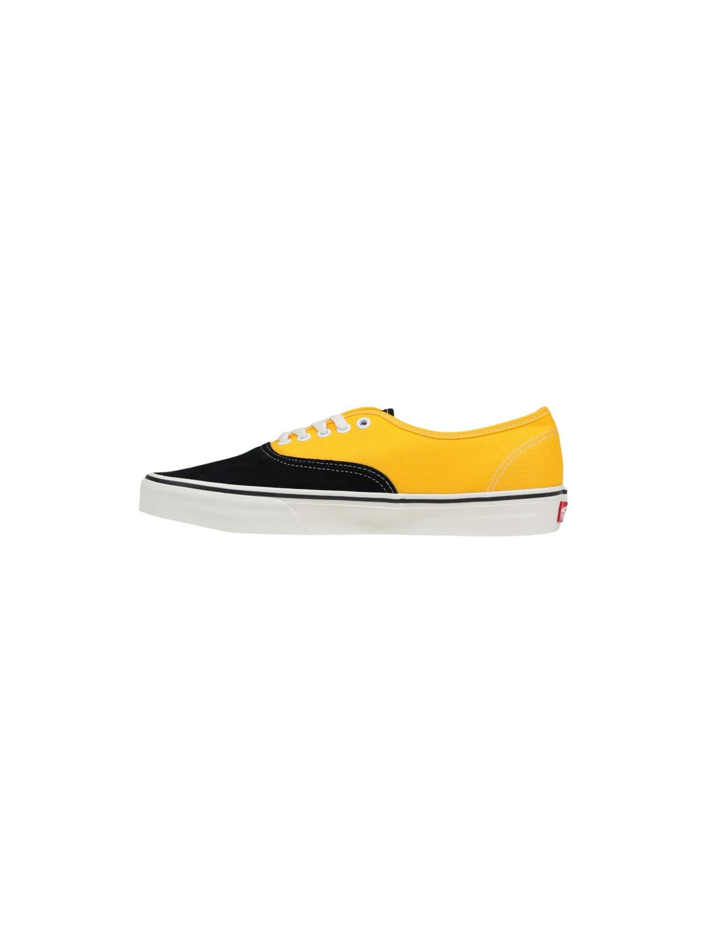 Sneaker bassa di VANS in nero